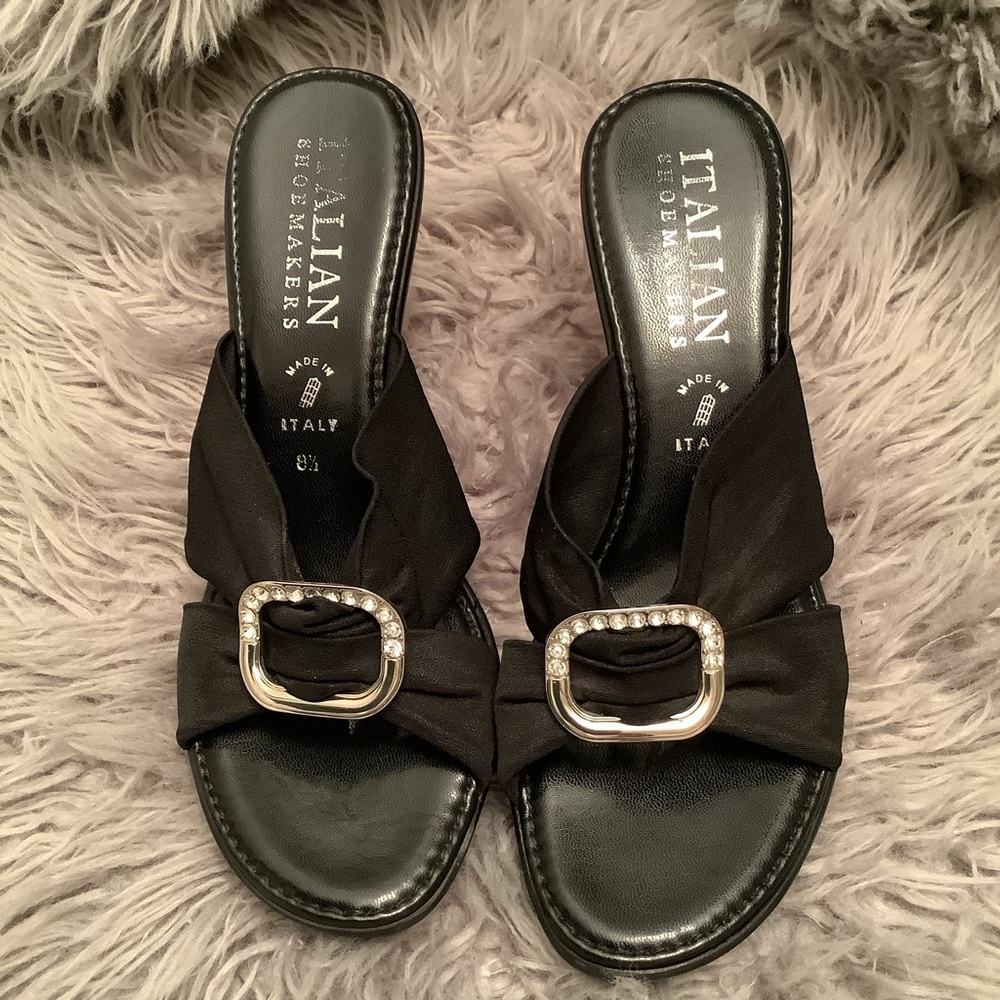 leather heel sandal